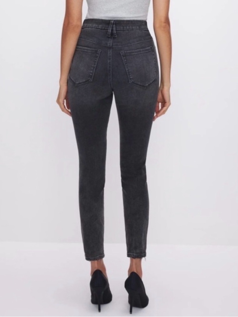 Good American Always Fit Good Legs Skinny Cropped Jeans - Picture 3 of 4